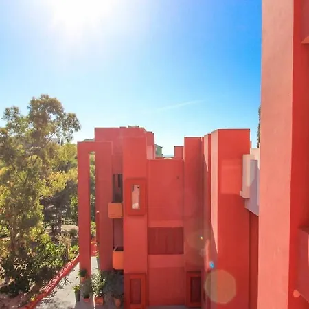 In Muralla Roja - 0413 Κάλπε